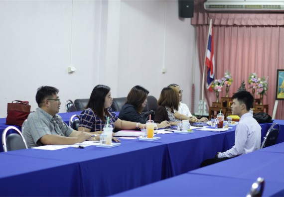 คณะวิทยาศาสตร์และเทคโนโลยี แต่งตั้งคณะกรรมการเพื่อสัมภาษณ์ทุนการศึกษา คุณวาสนา