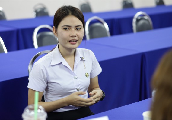 คณะวิทยาศาสตร์และเทคโนโลยี แต่งตั้งคณะกรรมการเพื่อสัมภาษณ์ทุนการศึกษา คุณวาสนา