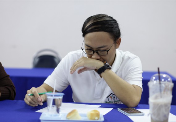 คณะวิทยาศาสตร์และเทคโนโลยี แต่งตั้งคณะกรรมการเพื่อสัมภาษณ์ทุนการศึกษา คุณวาสนา