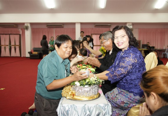 ร้อยดวงใจ สายใยผูกพัน 2559 มุทิตาจิต คณะวิทยาศาสตร์และเทคโนโลยี 