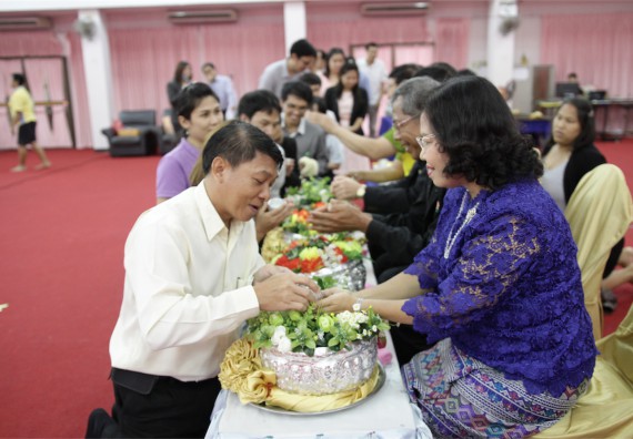 ร้อยดวงใจ สายใยผูกพัน 2559 มุทิตาจิต คณะวิทยาศาสตร์และเทคโนโลยี 