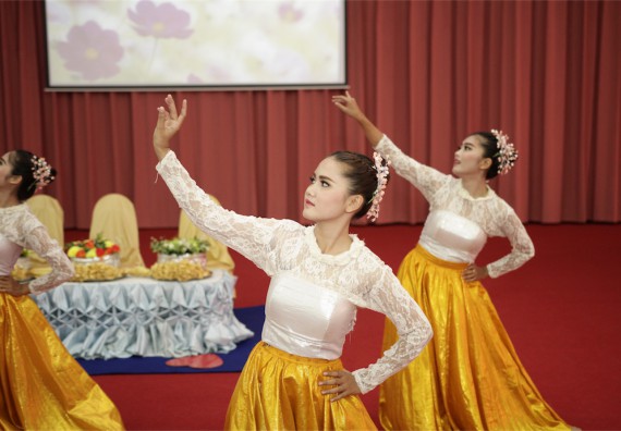 ร้อยดวงใจ สายใยผูกพัน 2559 มุทิตาจิต คณะวิทยาศาสตร์และเทคโนโลยี 