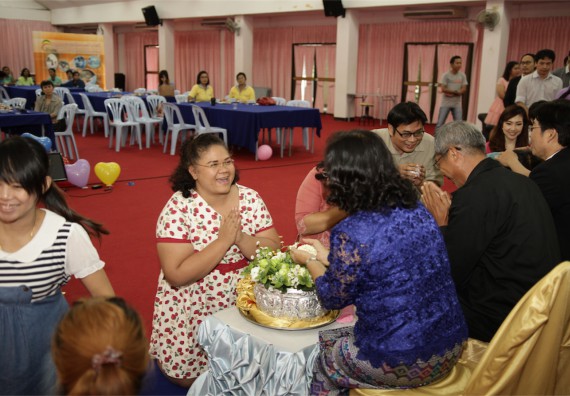 ร้อยดวงใจ สายใยผูกพัน 2559 มุทิตาจิต คณะวิทยาศาสตร์และเทคโนโลยี 