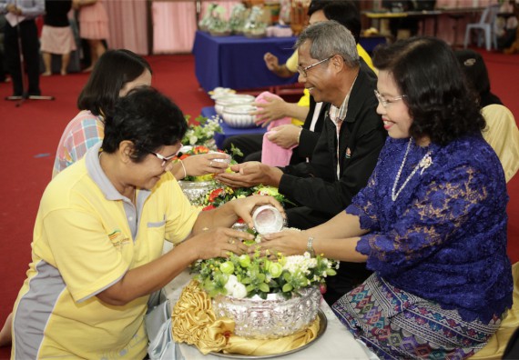 ร้อยดวงใจ สายใยผูกพัน 2559 มุทิตาจิต คณะวิทยาศาสตร์และเทคโนโลยี 