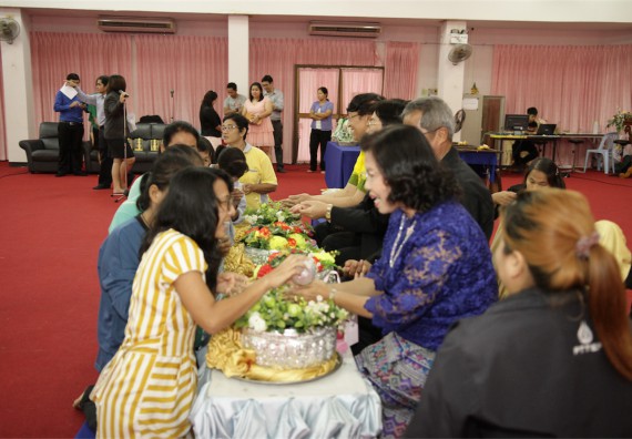 ร้อยดวงใจ สายใยผูกพัน 2559 มุทิตาจิต คณะวิทยาศาสตร์และเทคโนโลยี 