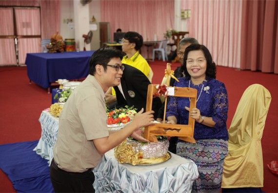 ร้อยดวงใจ สายใยผูกพัน 2559 มุทิตาจิต คณะวิทยาศาสตร์และเทคโนโลยี 