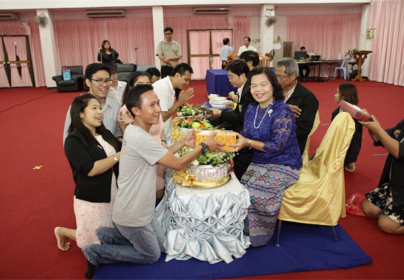 ร้อยดวงใจ สายใยผูกพัน 2559 มุทิตาจิต คณะวิทยาศาสตร์และเทคโนโลยี 