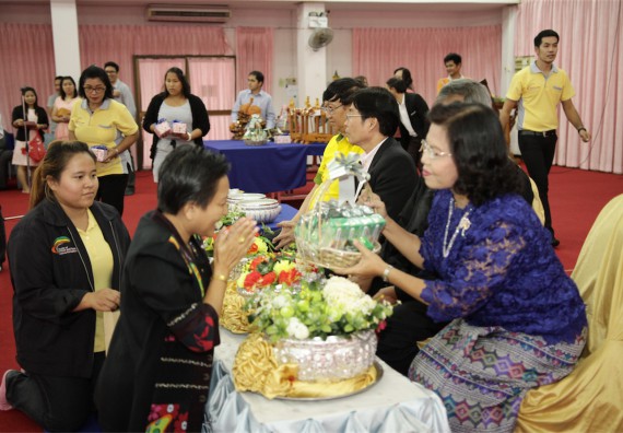 ร้อยดวงใจ สายใยผูกพัน 2559 มุทิตาจิต คณะวิทยาศาสตร์และเทคโนโลยี 