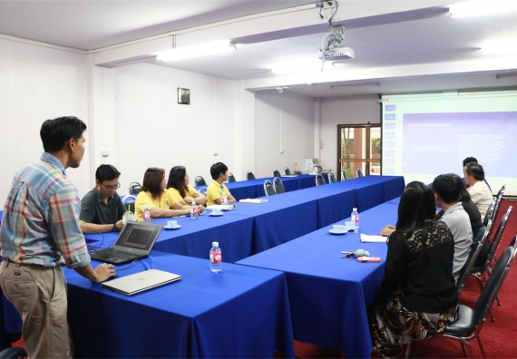 คณะวิทยาศาสตร์และเทคโนโลยี จัดการอบรมเชิงปฏิบัติการ เรื่อง การเรียนการสอนเป็นภาษาอังกฤษ