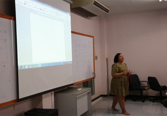 โปรแกรมวิชาฟิสิกส์ ได้มีการจัดการอบรมเชิงปฏิบัติการ เรื่อง เสริมทักษะทางเทคโนโลยี เรื่อง เทคนิคการใช้ Microsoft office เพื่อการผลิตงานทางวิทยาศาสตร์