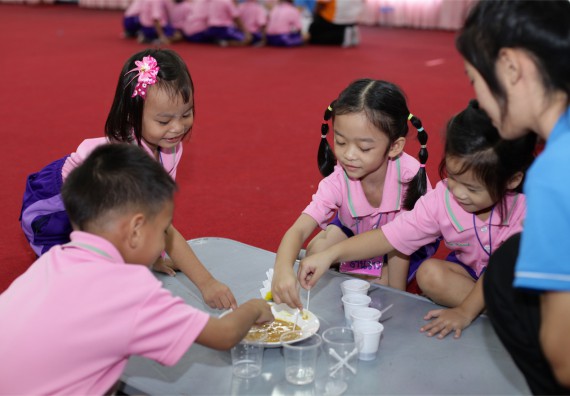 ค่ายวิทยาศาสตร์โรงเรียนสาธิตฯ ระดับชั้นอนุบาล 2559