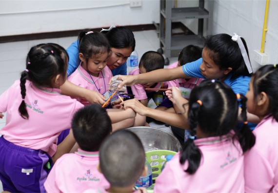 ค่ายวิทยาศาสตร์โรงเรียนสาธิตฯ ระดับชั้นอนุบาล 2559