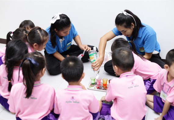 ค่ายวิทยาศาสตร์โรงเรียนสาธิตฯ ระดับชั้นอนุบาล 2559