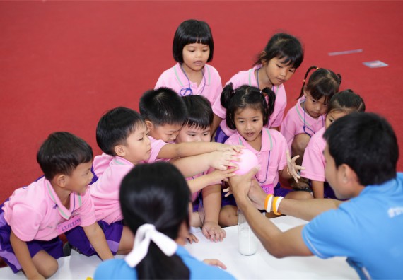 ค่ายวิทยาศาสตร์โรงเรียนสาธิตฯ ระดับชั้นอนุบาล 2559