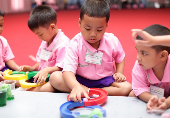 ค่ายวิทยาศาสตร์โรงเรียนสาธิตฯ ระดับชั้นอนุบาล 2559