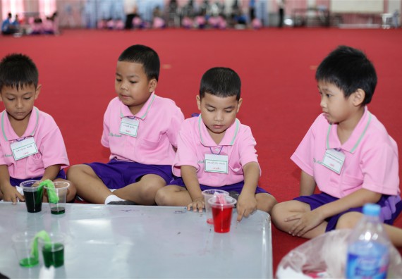 ค่ายวิทยาศาสตร์โรงเรียนสาธิตฯ ระดับชั้นอนุบาล 2559