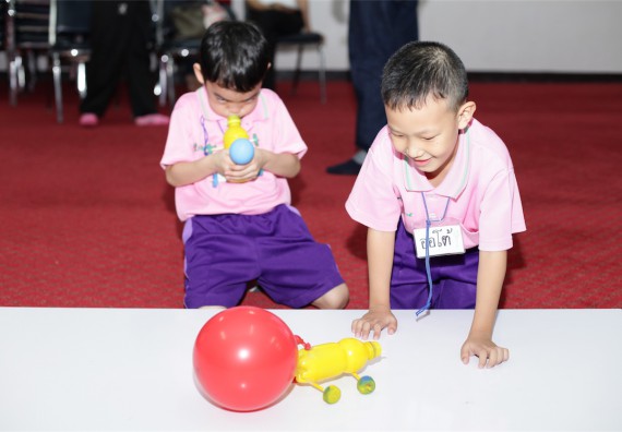 ค่ายวิทยาศาสตร์โรงเรียนสาธิตฯ ระดับชั้นอนุบาล 2559