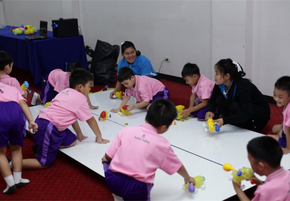 ค่ายวิทยาศาสตร์โรงเรียนสาธิตฯ ระดับชั้นอนุบาล 2559