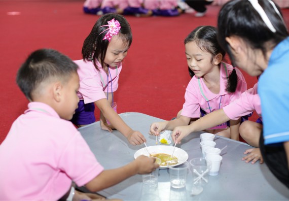 ค่ายวิทยาศาสตร์โรงเรียนสาธิตฯ ระดับชั้นอนุบาล 2559