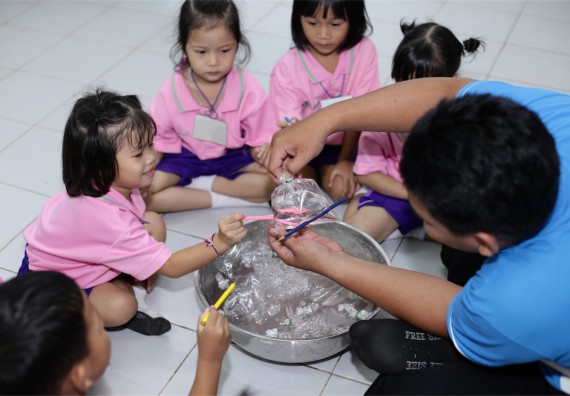 ค่ายวิทยาศาสตร์โรงเรียนสาธิตฯ ระดับชั้นอนุบาล 2559