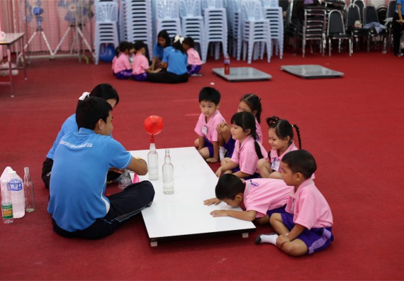 ค่ายวิทยาศาสตร์โรงเรียนสาธิตฯ ระดับชั้นอนุบาล 2559