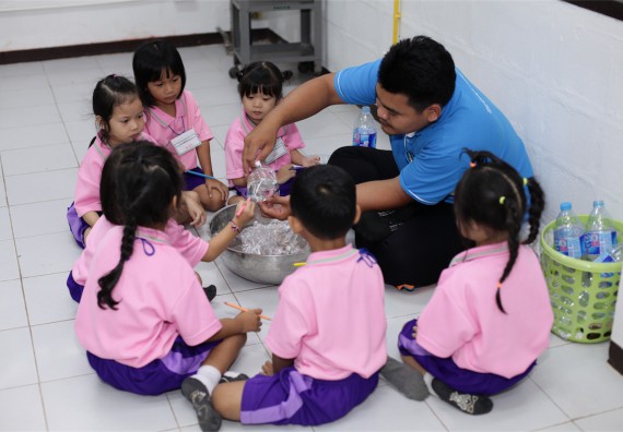 ค่ายวิทยาศาสตร์โรงเรียนสาธิตฯ ระดับชั้นอนุบาล 2559