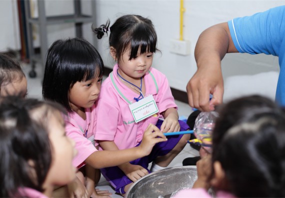 ค่ายวิทยาศาสตร์โรงเรียนสาธิตฯ ระดับชั้นอนุบาล 2559