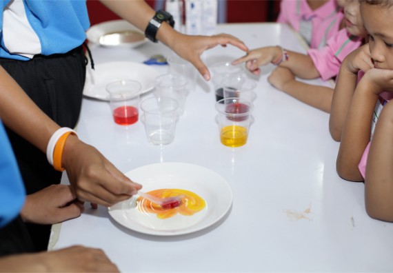 ค่ายวิทยาศาสตร์โรงเรียนสาธิตฯ ระดับชั้นอนุบาล 2559