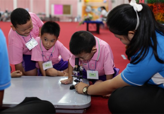 ค่ายวิทยาศาสตร์โรงเรียนสาธิตฯ ระดับชั้นอนุบาล 2559