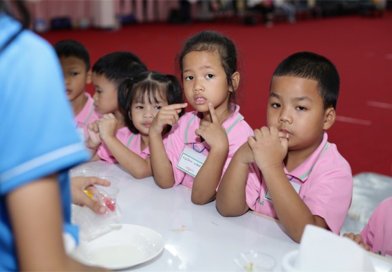 ค่ายวิทยาศาสตร์โรงเรียนสาธิตฯ ระดับชั้นอนุบาล 2559