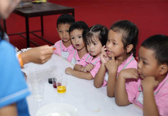 ค่ายวิทยาศาสตร์โรงเรียนสาธิตฯ ระดับชั้นอนุบาล 2559