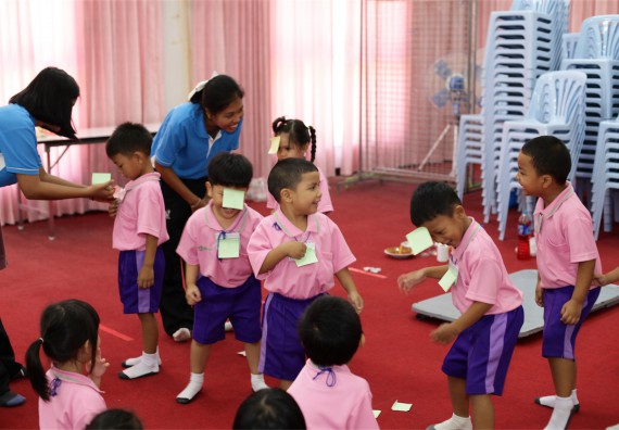 ค่ายวิทยาศาสตร์โรงเรียนสาธิตฯ ระดับชั้นอนุบาล 2559