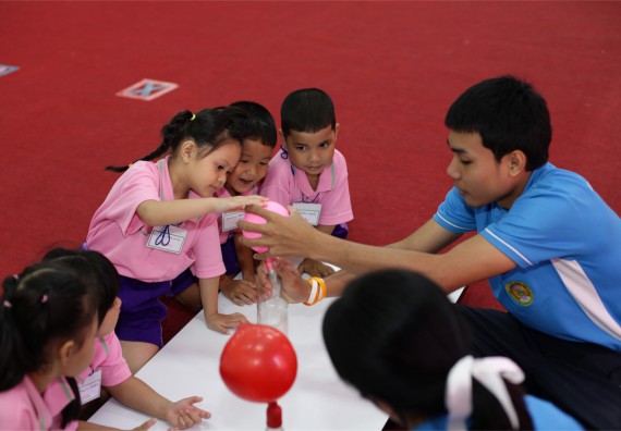 ค่ายวิทยาศาสตร์โรงเรียนสาธิตฯ ระดับชั้นอนุบาล 2559