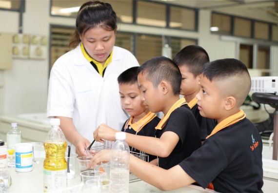 ค่ายวิทยาศาสตร์โรงเรียนสาธิตฯ ระดับชั้นประถมศึกษา ปีที่ 4-6