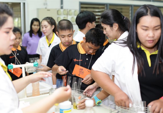 ค่ายวิทยาศาสตร์โรงเรียนสาธิตฯ ระดับชั้นประถมศึกษา ปีที่ 4-6