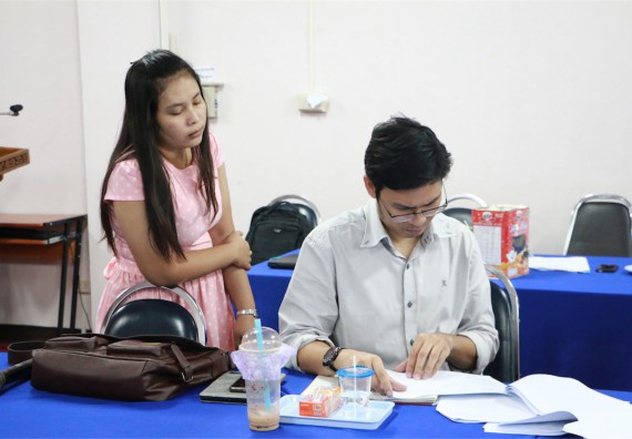 ประชุม เรื่อง การติดตาม ตรวจสอบ และประเมินผล และกำหนดการเข้ารับฟังผลการดำเนินงานของหน่วยงาน ประจำปีงบประมาณ 2559 