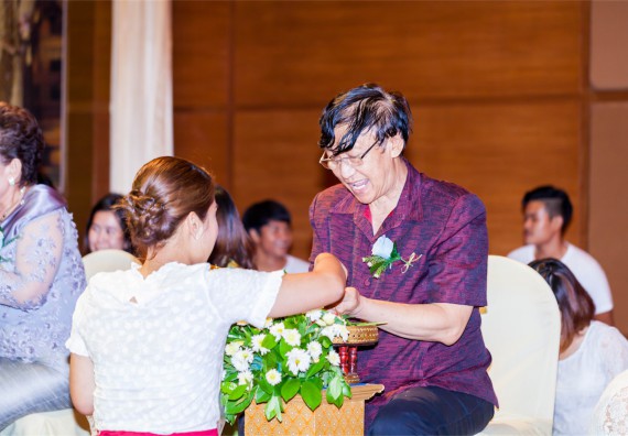 มหาวิทยาลัยราชภัฏกำแพงเพชรจัดงานแสดงมุทิตาจิตแก่ผู้เกษียณอายุราชการ ประจำปี 2559 โกสุมภ์สดุดี ศรีสักทอง