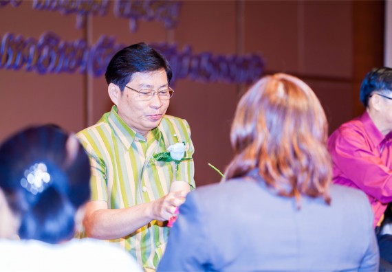 มหาวิทยาลัยราชภัฏกำแพงเพชรจัดงานแสดงมุทิตาจิตแก่ผู้เกษียณอายุราชการ ประจำปี 2559 โกสุมภ์สดุดี ศรีสักทอง