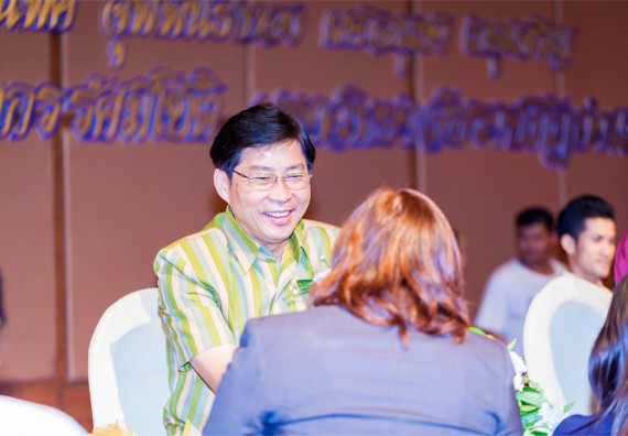 มหาวิทยาลัยราชภัฏกำแพงเพชรจัดงานแสดงมุทิตาจิตแก่ผู้เกษียณอายุราชการ ประจำปี 2559 โกสุมภ์สดุดี ศรีสักทอง