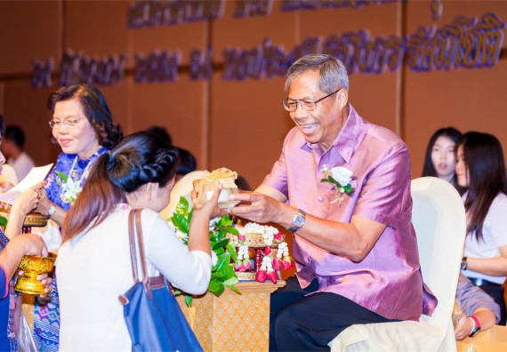 มหาวิทยาลัยราชภัฏกำแพงเพชรจัดงานแสดงมุทิตาจิตแก่ผู้เกษียณอายุราชการ ประจำปี 2559 โกสุมภ์สดุดี ศรีสักทอง