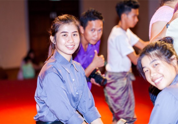 มหาวิทยาลัยราชภัฏกำแพงเพชรจัดงานแสดงมุทิตาจิตแก่ผู้เกษียณอายุราชการ ประจำปี 2559 โกสุมภ์สดุดี ศรีสักทอง