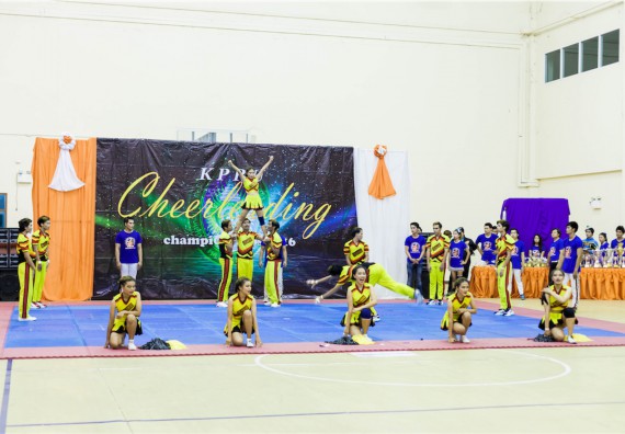 ขอแสดงความยินดีกับ Dragon Team คณะวิทยาศาสตร์และเทคโนโลยี ที่ ได้รับรางวัลรองชนะเลิศอันดับ 1