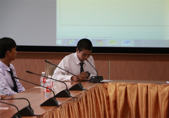 สโมสรนักศึกษาและชมรมของคณะวิทยาศาสตร์และเทคโนโลยี เข้าร่วมประชุมสภานักศึกษามหาวิทยาลัยราชภัฏกำแพงเพชร และนำเสนอโครงการประจำปีงบประมาณ 2560