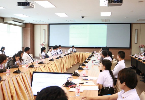 สโมสรนักศึกษาและชมรมของคณะวิทยาศาสตร์และเทคโนโลยี เข้าร่วมประชุมสภานักศึกษามหาวิทยาลัยราชภัฏกำแพงเพชร และนำเสนอโครงการประจำปีงบประมาณ 2560