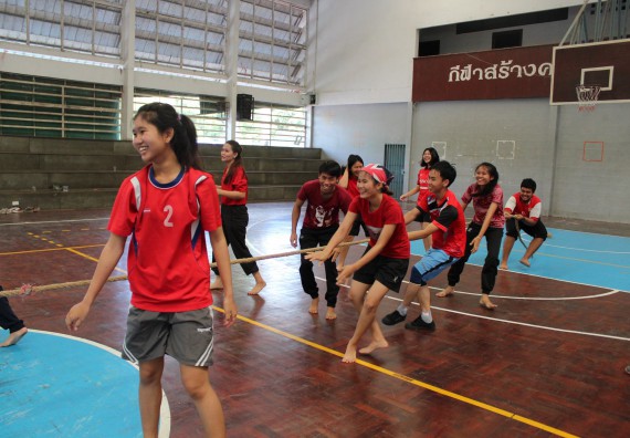ภาพกิจกรรม สานสัมพันธ์พี่น้องโปรแกรมวิชาฟิสิกส์