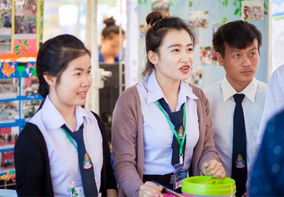 ภาพกิจกรรม คณะวิทยาศาสตร์และเทคโนโลยี ร่วมงานฉลองครบรอบ 20 ปี มหาวิทยาลัยแห่งชาติลาว