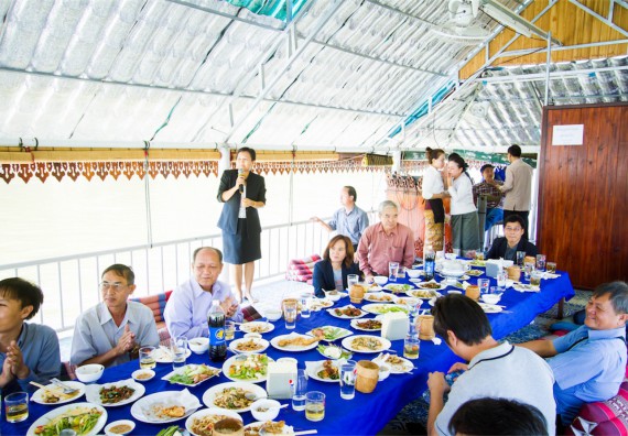 ภาพกิจกรรม บรรยากาศงานฉลองครบรอบ 20 ปี มหาวิทยาลัยแห่งชาติลาว