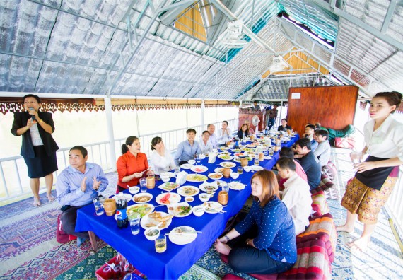 ภาพกิจกรรม บรรยากาศงานฉลองครบรอบ 20 ปี มหาวิทยาลัยแห่งชาติลาว