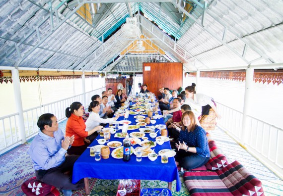 ภาพกิจกรรม บรรยากาศงานฉลองครบรอบ 20 ปี มหาวิทยาลัยแห่งชาติลาว