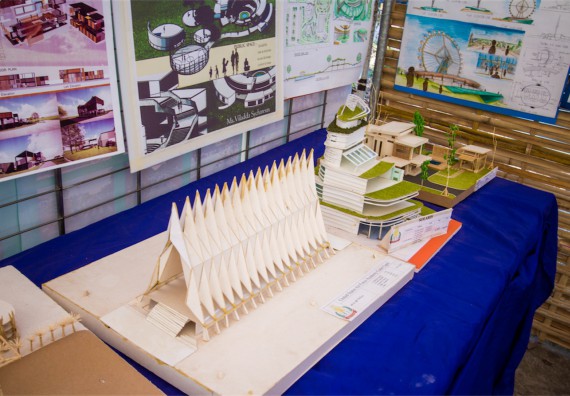 ภาพกิจกรรม บรรยากาศงานฉลองครบรอบ 20 ปี มหาวิทยาลัยแห่งชาติลาว